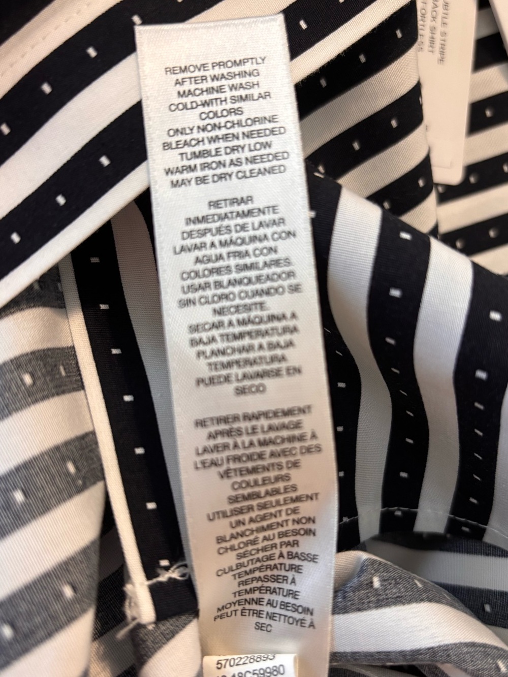 Chico’s NWT No iron Subtle Stripe button back shirt - Picture 10 of 10